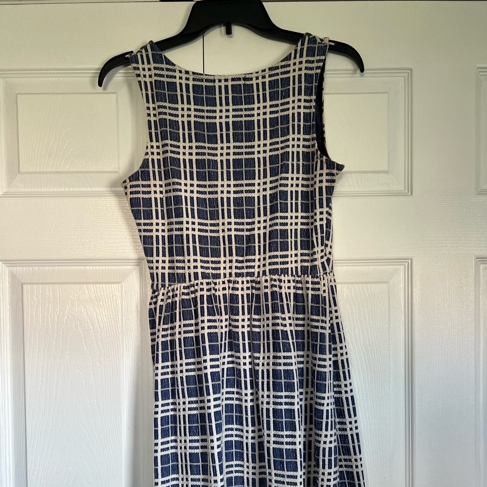 Le Lis picnic dress